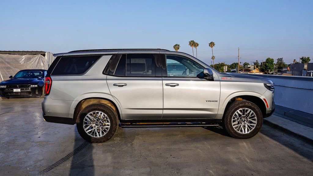Used 2025 Chevrolet Tahoe Z71 AWD/4WD image 12