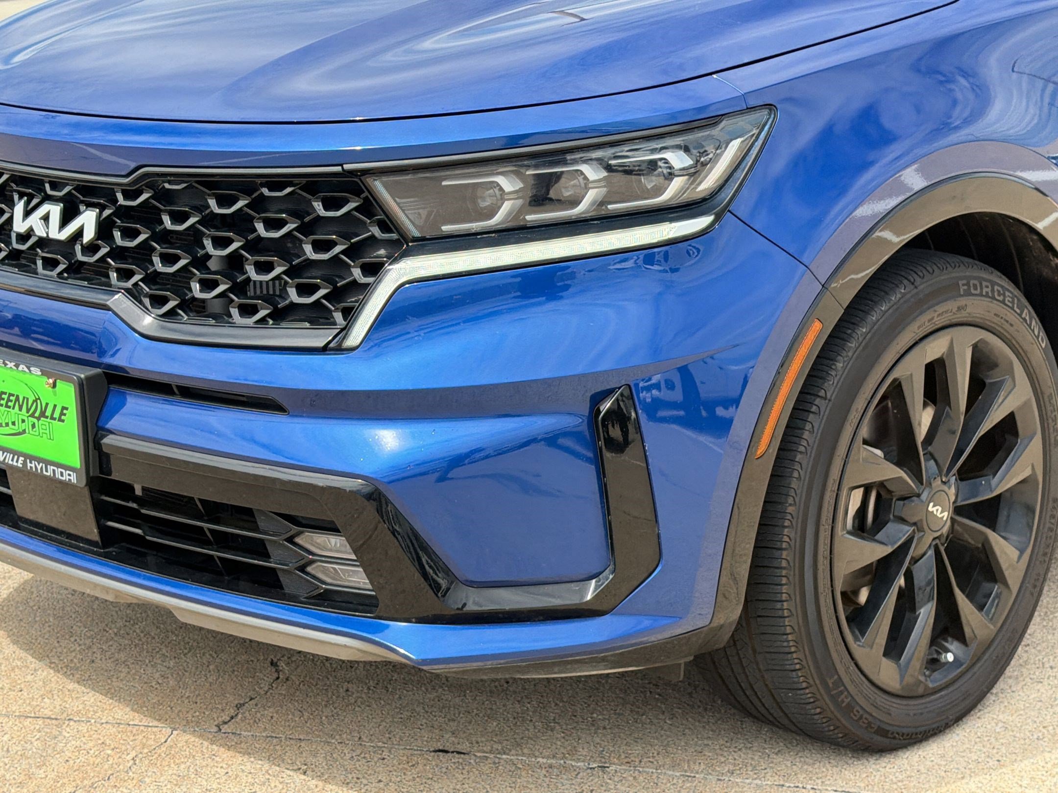 Used 2023 Kia Sorento SX image 11