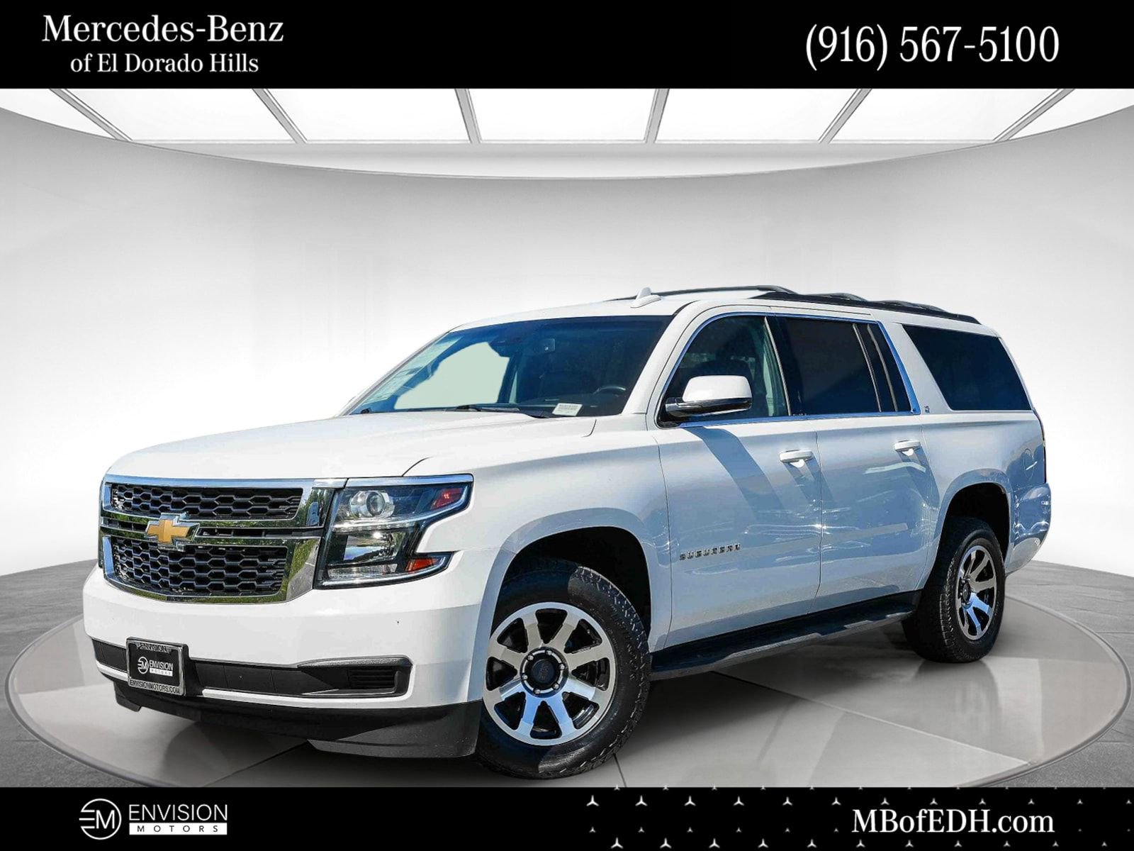 Used 2020 Chevrolet Suburban LT image 1