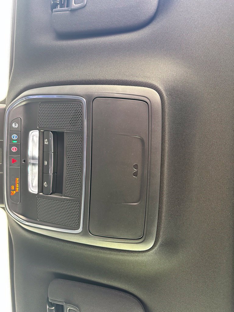 New 2026 Buick Enclave Avenir w/ Super Cruise Package FWD image 26