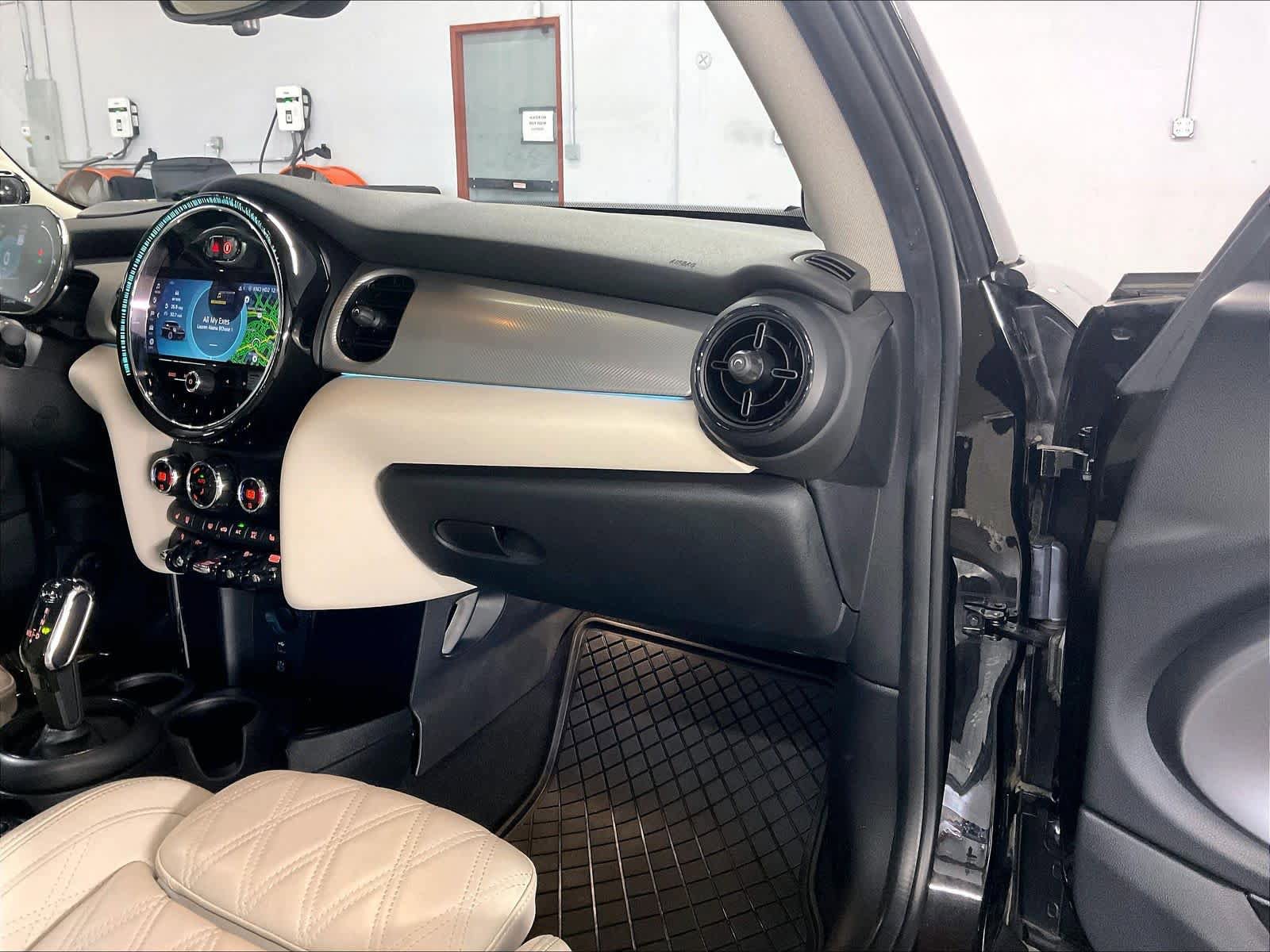 Used 2023 MINI Cooper S FWD image 16