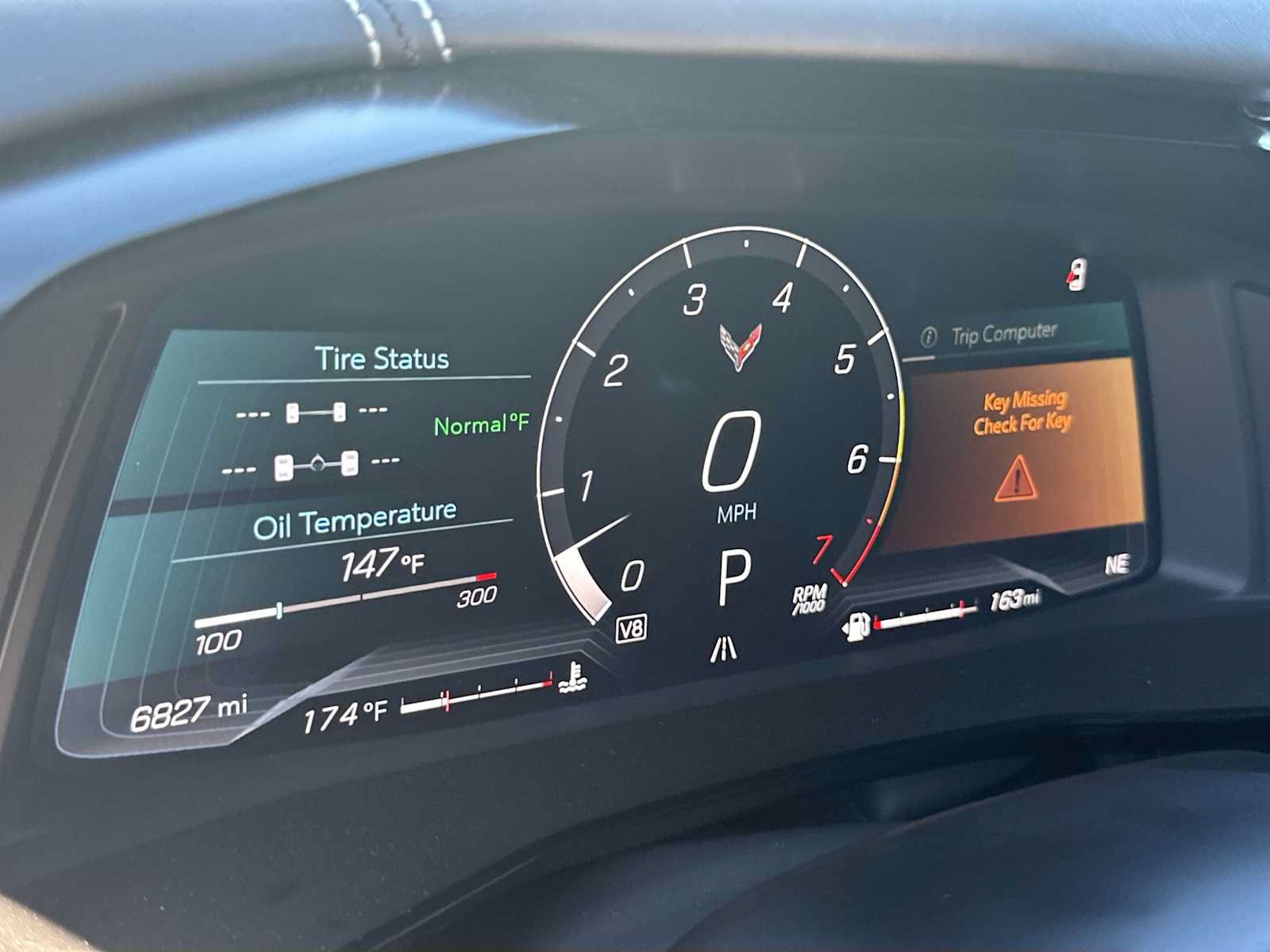 Certified 2025 Chevrolet Corvette Stingray Premium Cpe w/ Z51 Performance Package RWD image 24