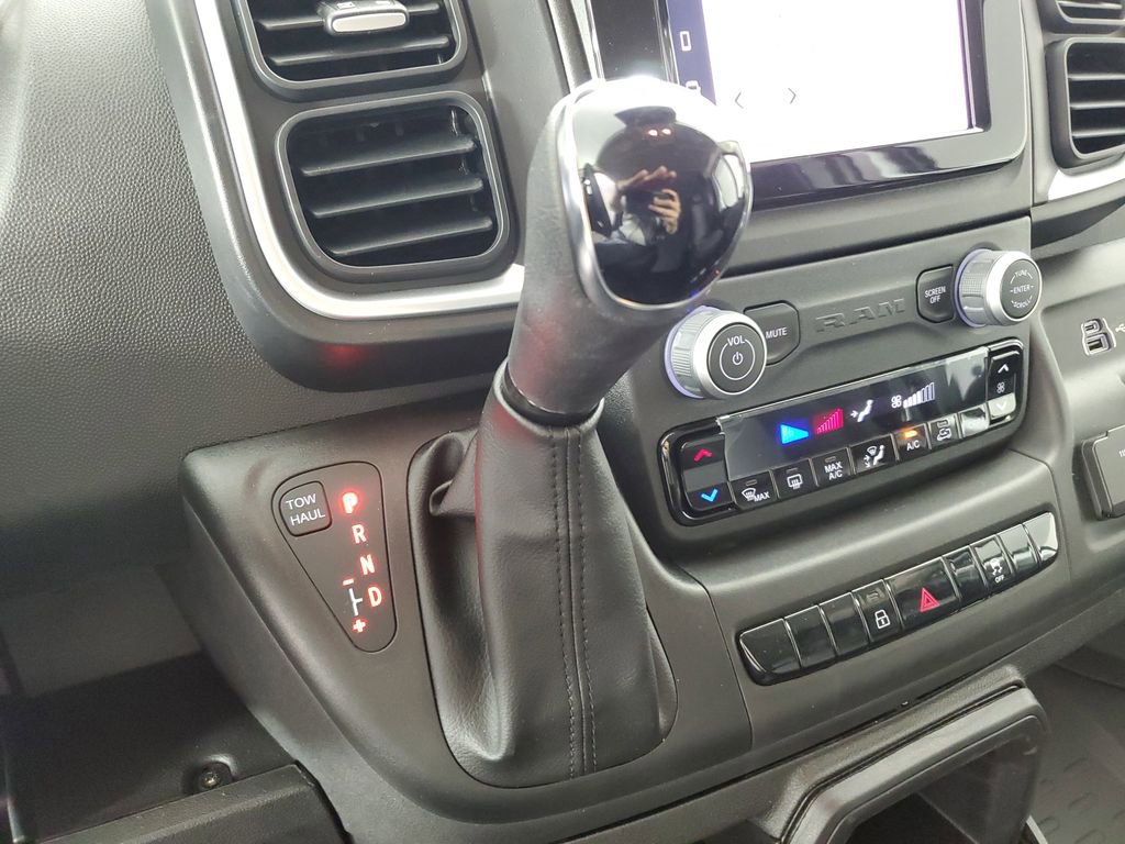 Used 2024 RAM ProMaster 2500 w/ Quick Order Package 22G SLT image 18