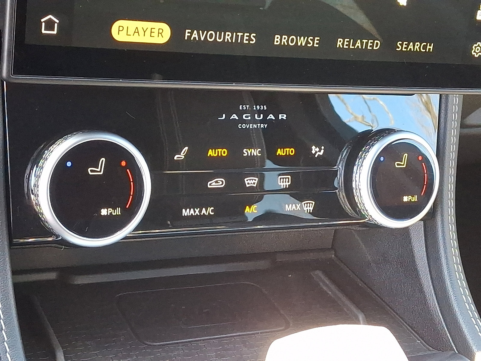 Used 2026 Jaguar F-PACE R-Dynamic S image 25