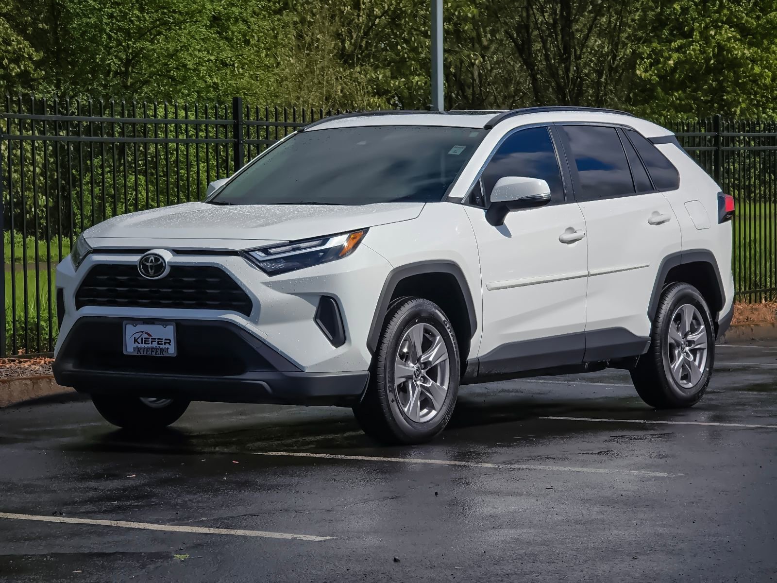 Used 2023 Toyota RAV4 XLE w/ Convenience Package AWD/4WD image 8