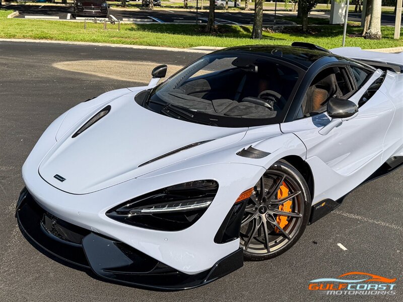 Used 2021 McLaren 765LT RWD image 11