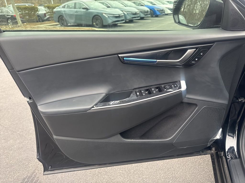 New 2025 Kia EV6 Wind image 10