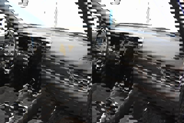 Used 2025 GMC Terrain Elevation image 20