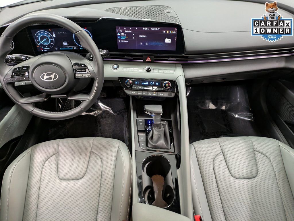 Used 2025 Hyundai Elantra Limited image 25