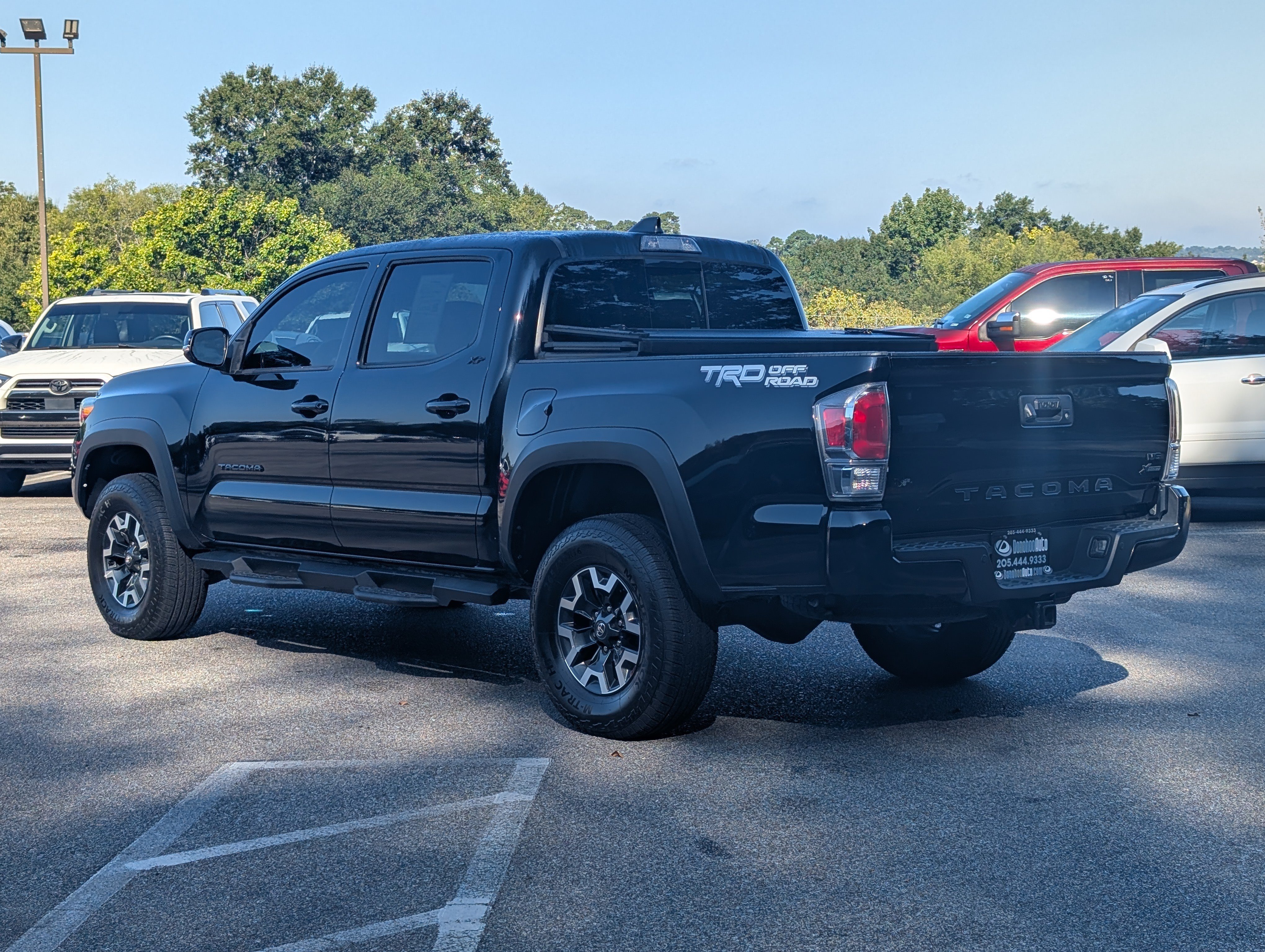Used 2022 Toyota Tacoma TRD Off-Road w/ TRD Premium Off Road Package RWD image 8