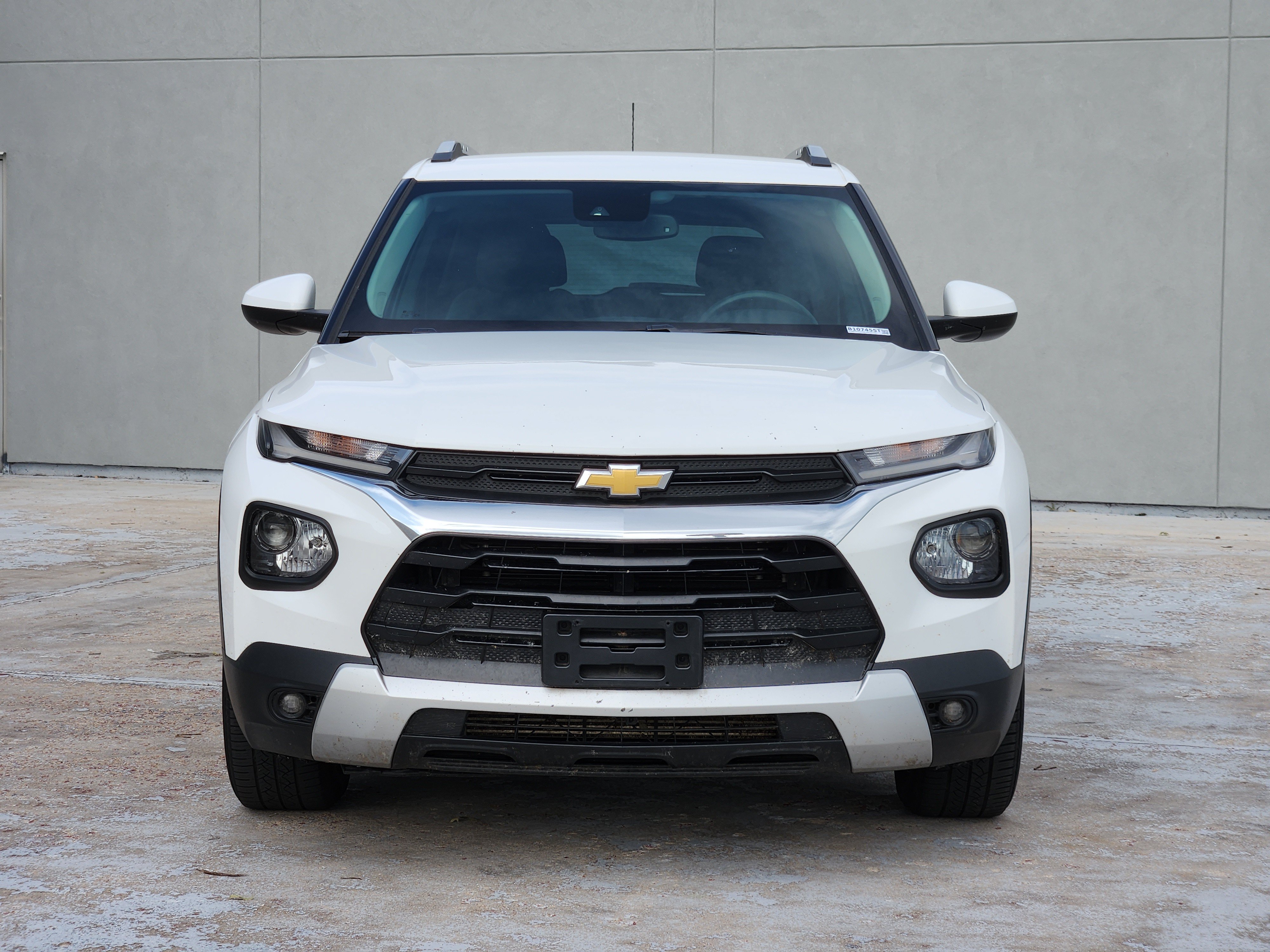 Used 2022 Chevrolet TrailBlazer LT w/ Convenience Package FWD image 3