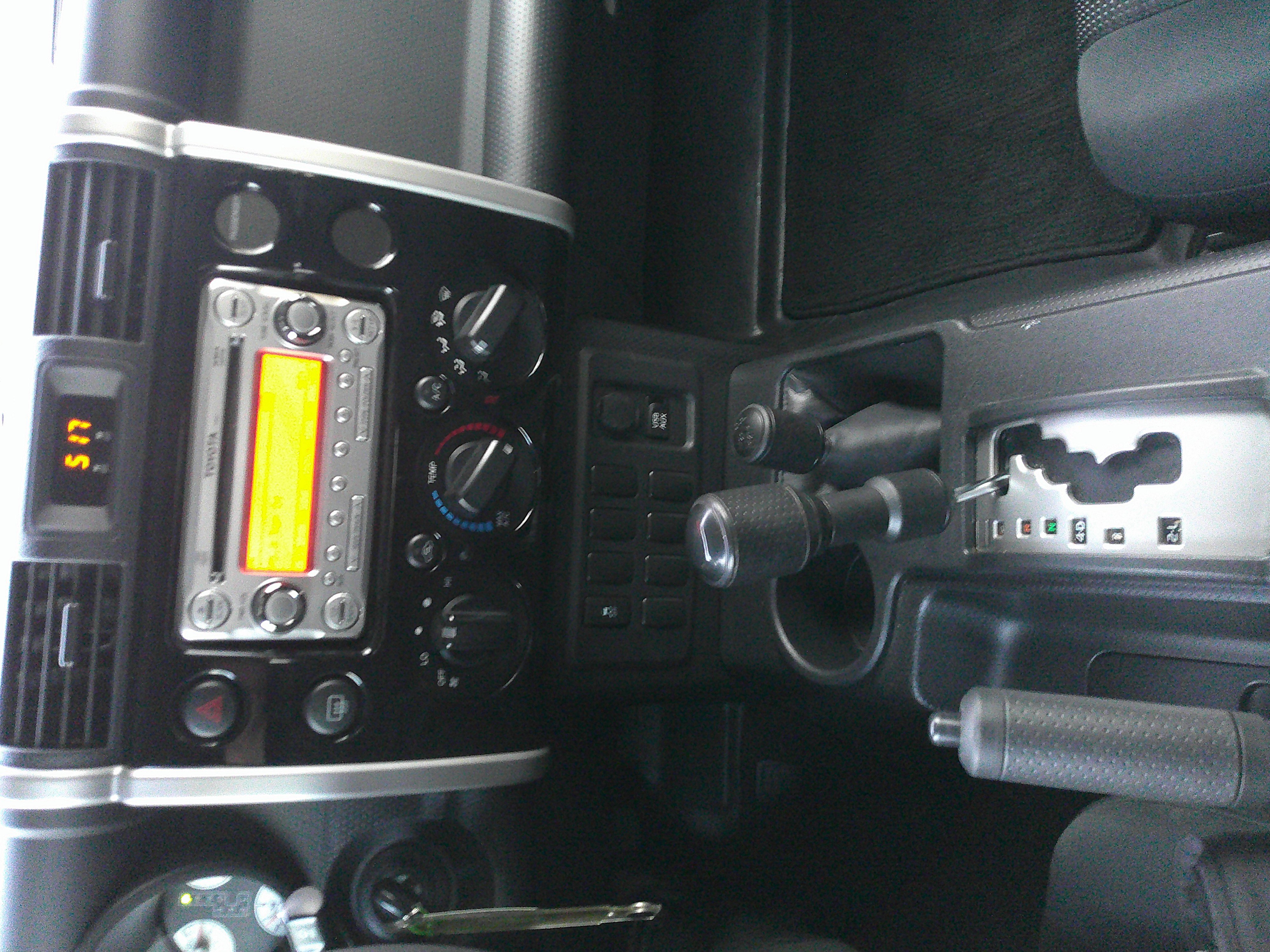 Used 2014 Toyota FJ Cruiser 4WD w/ Convenience Package image 38