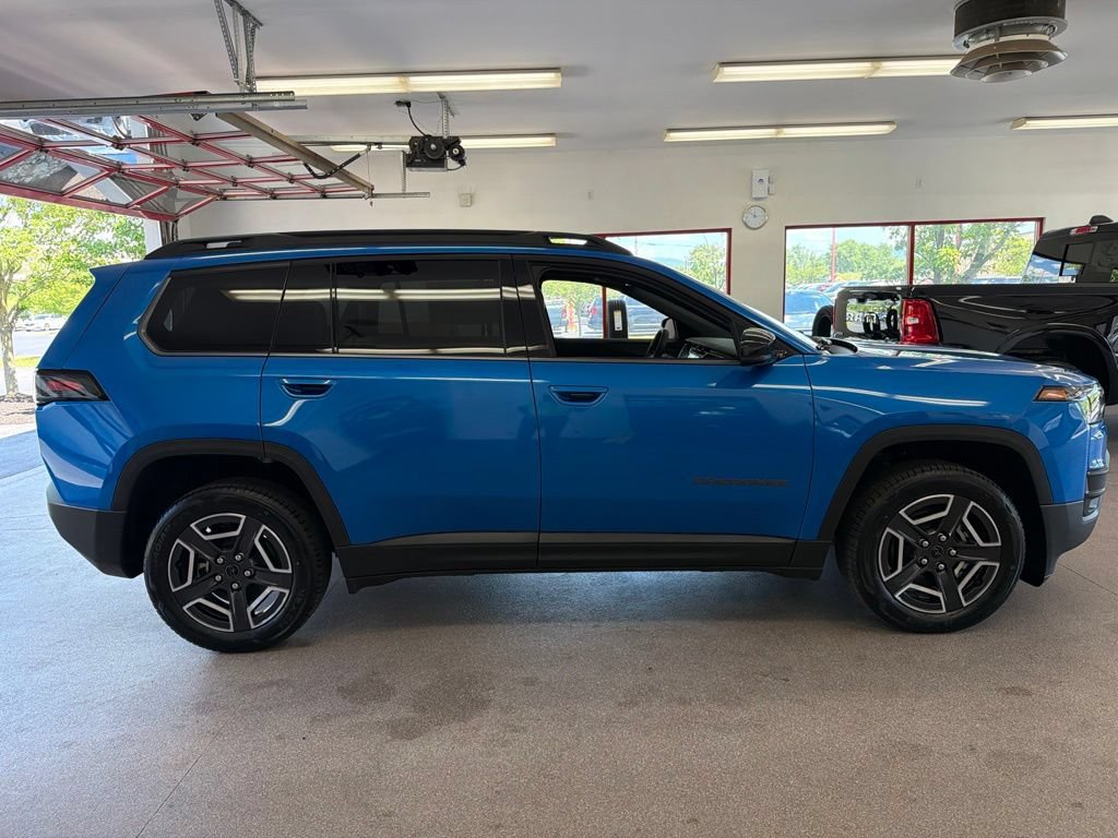 New 2026 Jeep Cherokee Limited AWD/4WD image 32