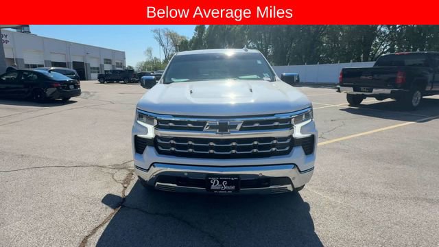 Used 2022 Chevrolet Silverado 1500 LTZ image 3