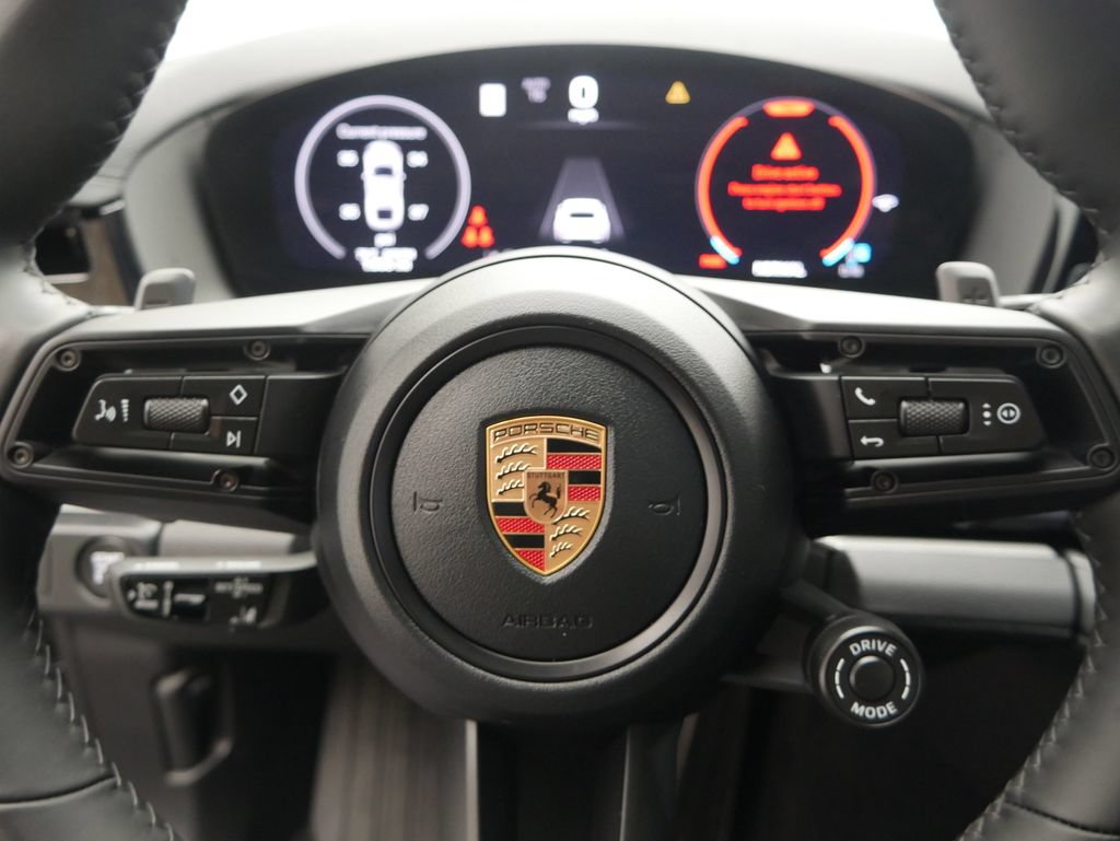 Certified 2026 Porsche Panamera 4 AWD/4WD image 36
