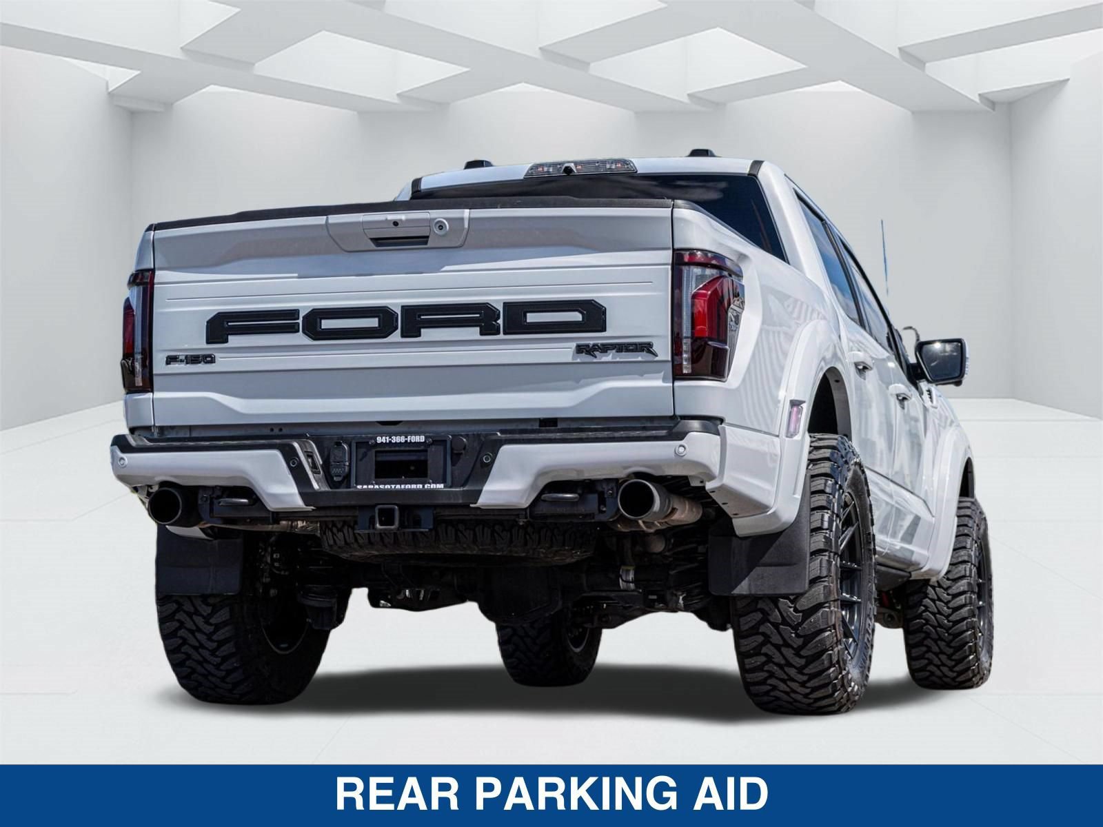 Used 2025 Ford F150 Raptor AWD/4WD image 4