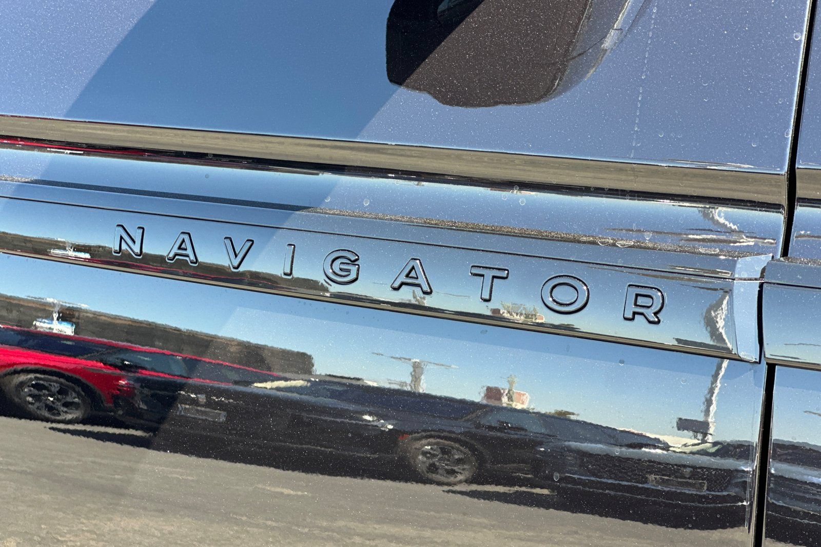 New 2026 Lincoln Navigator Reserve w/ Jet Appearance Package AWD/4WD image 27