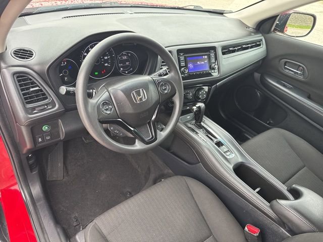 Used 2017 Honda HR-V LX image 11