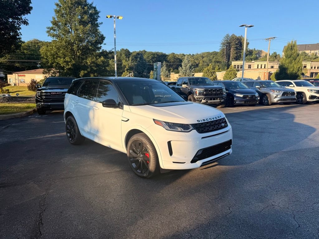 Used 2023 Land Rover Discovery Sport SE R-Dynamic AWD/4WD image 9
