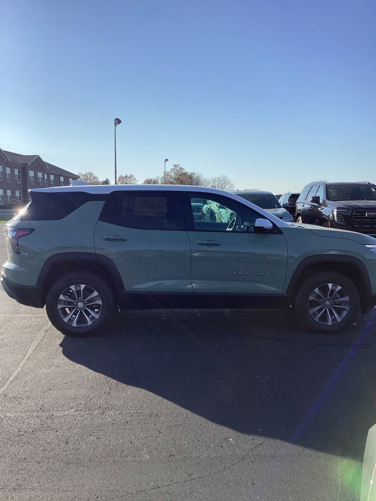 New 2026 Chevrolet Equinox LT w/ Convenience Package II image 7