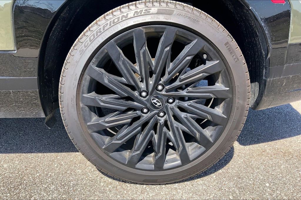 Used 2025 Hyundai Santa Fe Calligraphy image 25