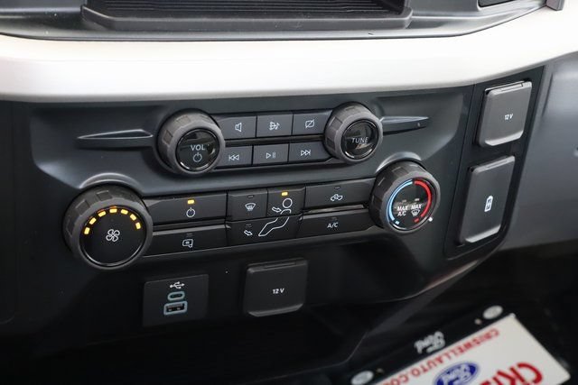 Used 2024 Ford F550 4x4 Regular Cab Super Duty image 28