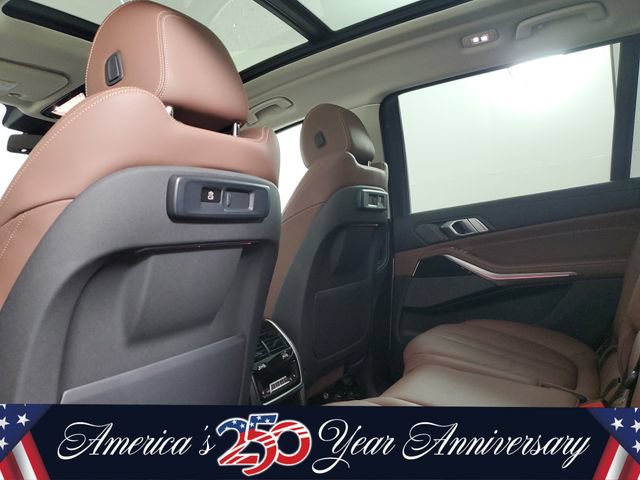 Used 2020 BMW X7 xDrive40i w/ Premium Package AWD/4WD image 15