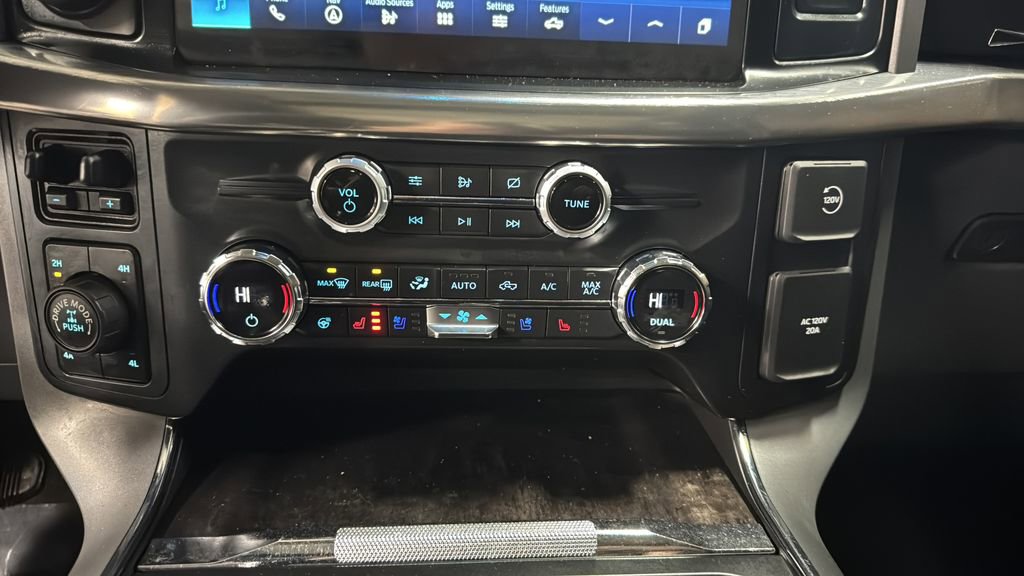 Used 2021 Ford F150 Lariat w/ Equipment Group 502A High image 14