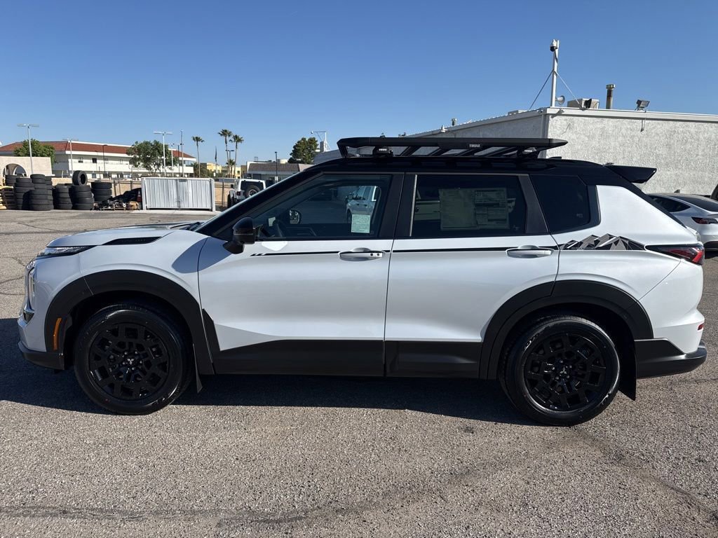 New 2026 Mitsubishi Outlander AWD image 8
