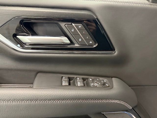 New 2026 GMC Yukon Denali w/ Sun & Power Step Package RWD image 15