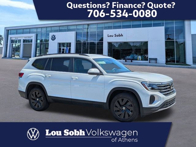 Used 2024 Volkswagen Atlas SE w/ Black Wheel Package
