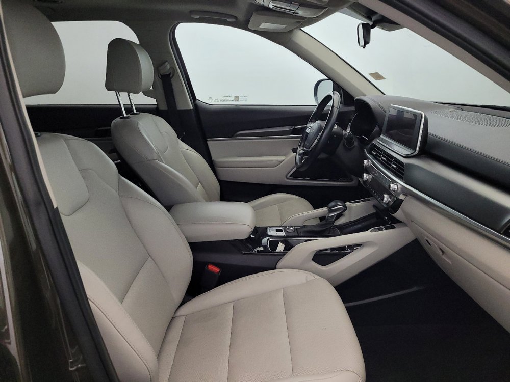 Used 2022 Kia Telluride S FWD image 21