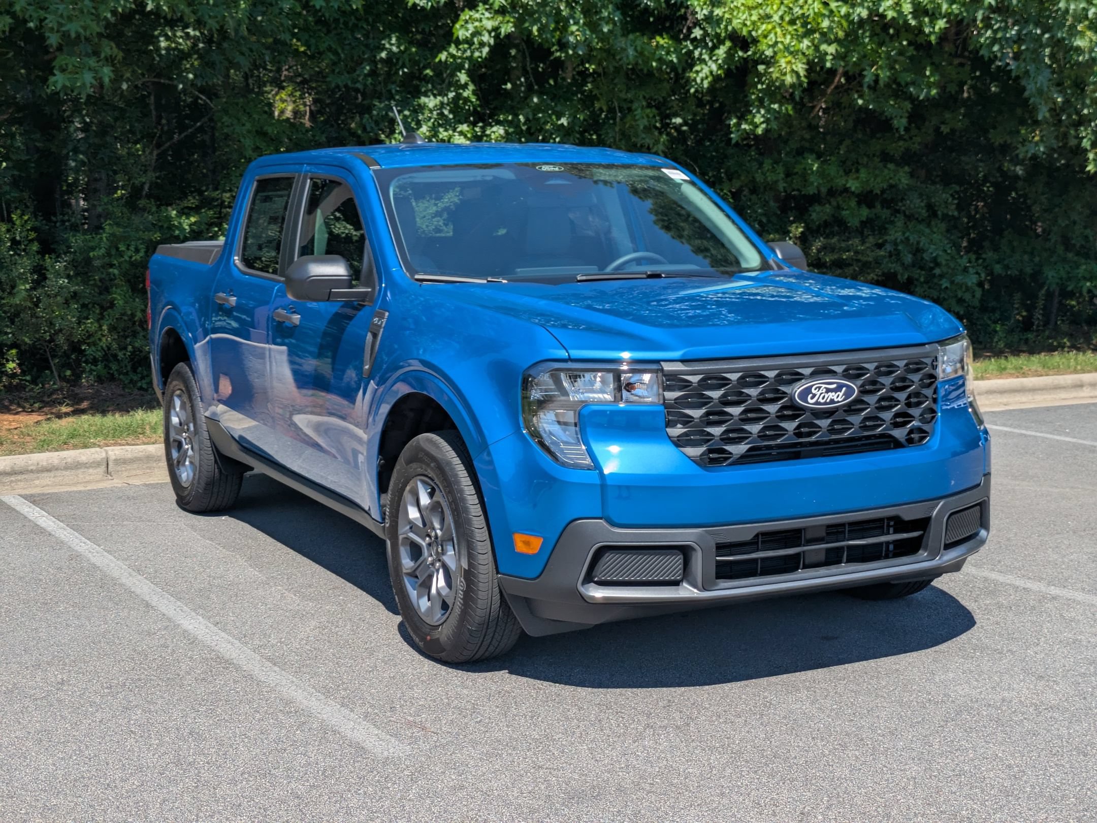 New 2026 Ford Maverick XLT FWD image 2