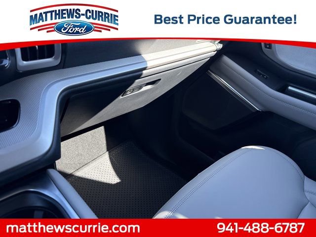 New 2026 Ford Expedition Active RWD image 25