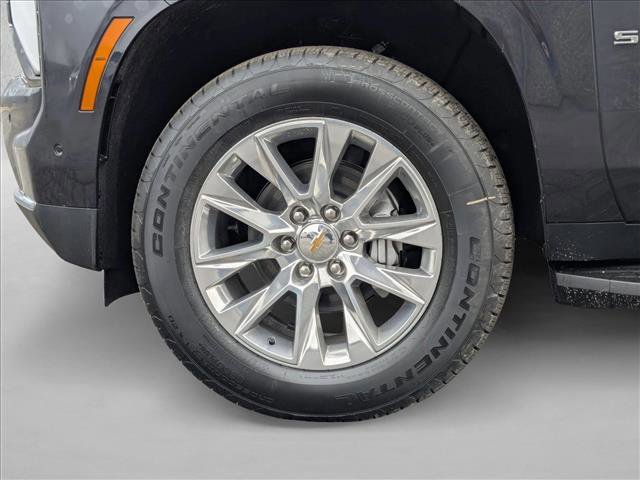 New 2026 Chevrolet Suburban Premier AWD/4WD image 10