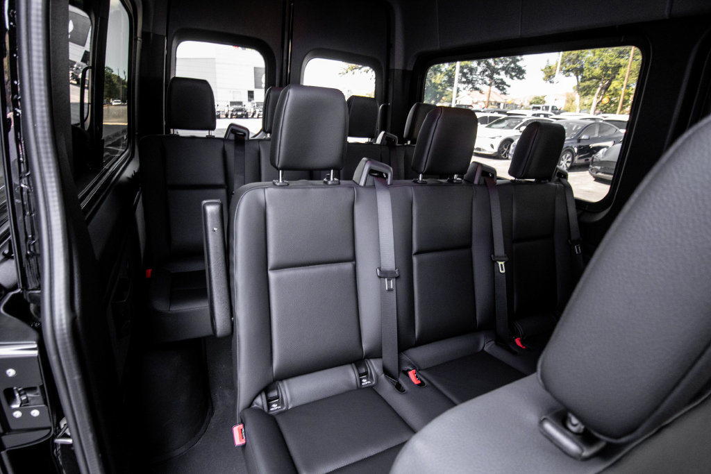 Used 2026 Mercedes-Benz Sprinter 2500 image 13