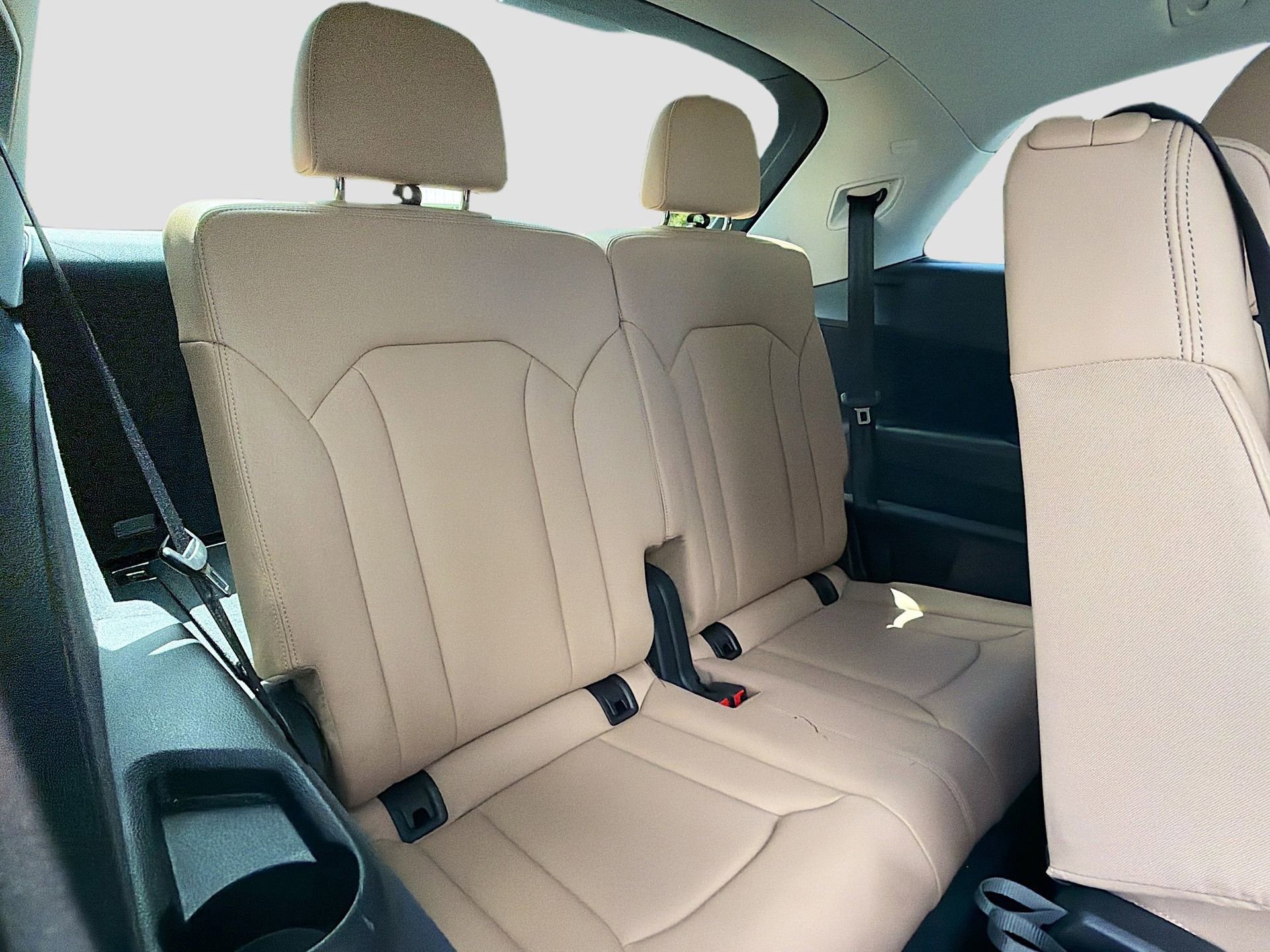 Used 2025 Audi Q7 3.0T Premium image 23