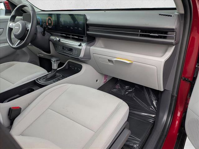 Used 2025 Hyundai Kona SEL image 19