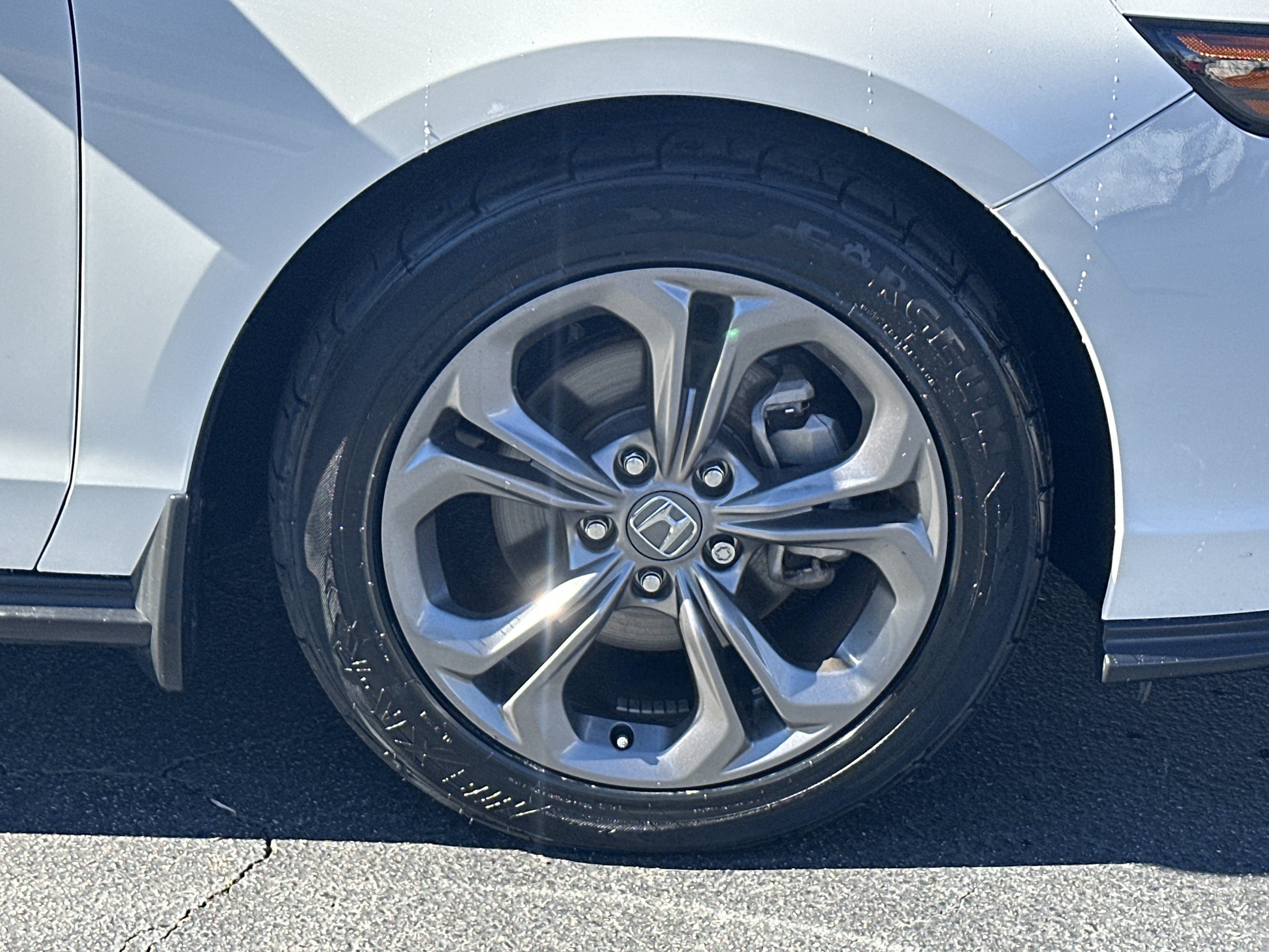 Used 2024 Honda Accord EX image 14