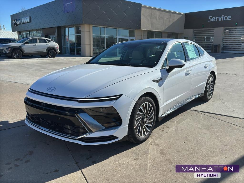 New 2026 Hyundai Sonata Limited FWD image 1