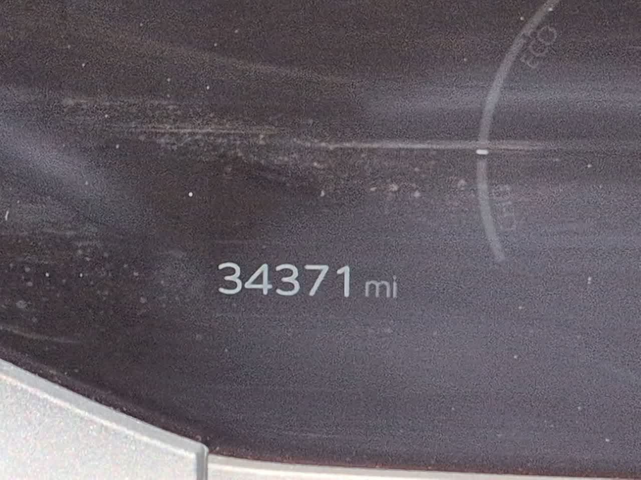 Certified 2025 Toyota Prius LE FWD image 24