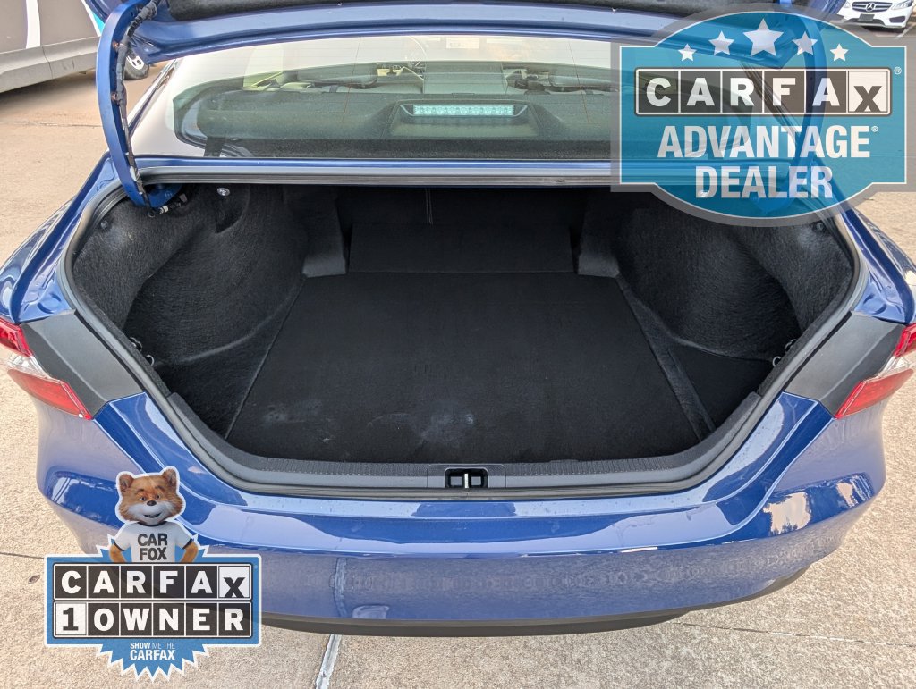 Used 2024 Toyota Camry XLE w/ Cold Weather Package FWD image 21