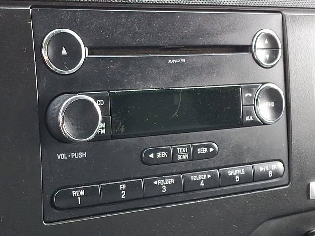 Used 2014 Ford E-150 and Econoline 150 w/ Power Group RWD image 3