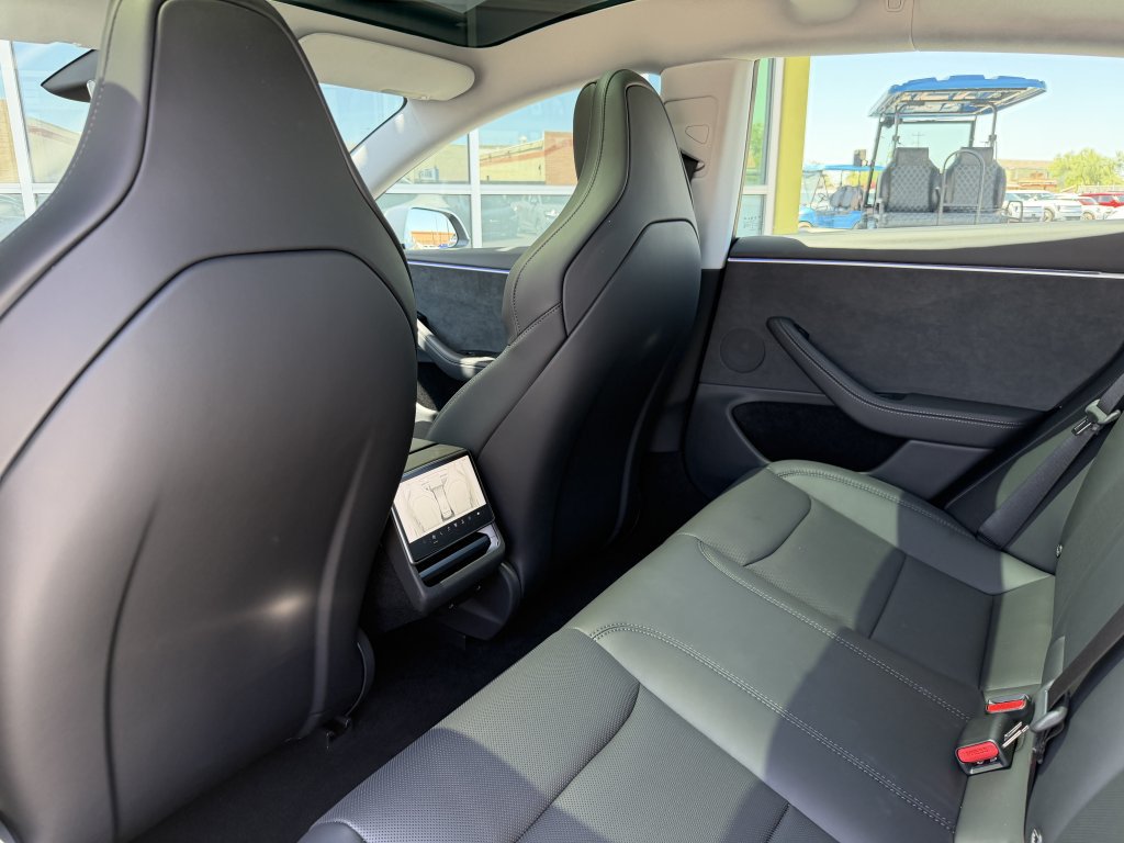 Used 2025 Tesla Model 3 Performance AWD/4WD image 39