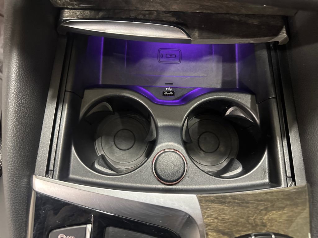 Used 2018 BMW 540i xDrive image 21