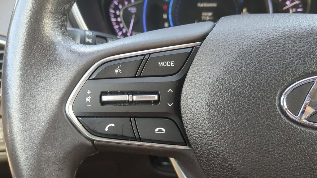 Used 2019 Hyundai Santa Fe SEL FWD image 19
