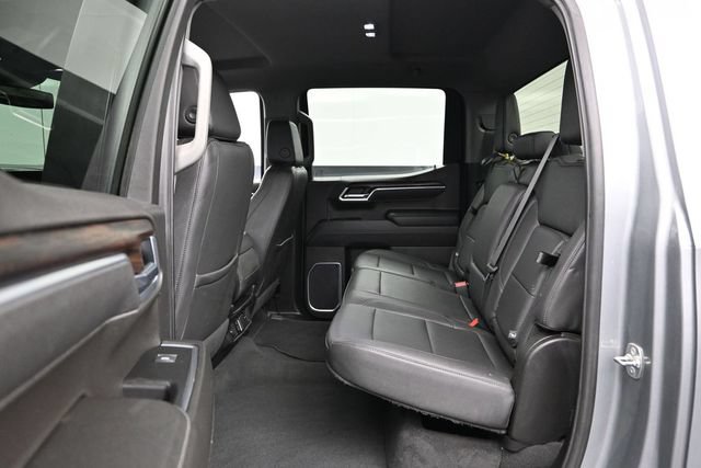 Used 2025 GMC Sierra 1500 SLT AWD/4WD image 22