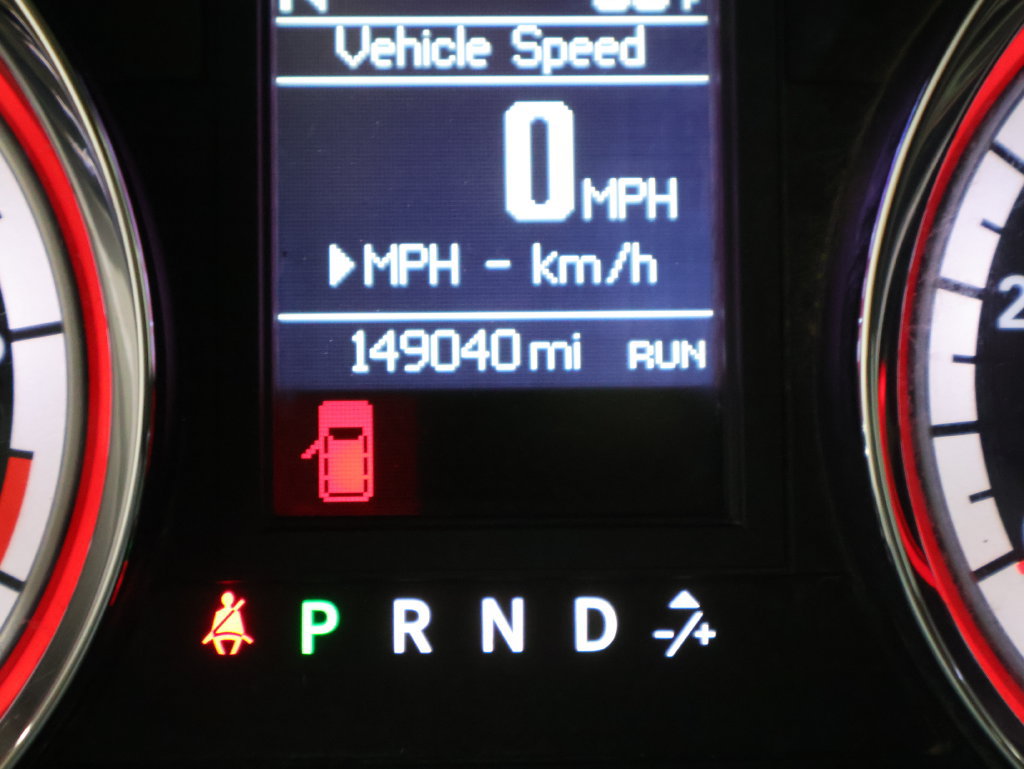 Used 2011 Dodge Grand Caravan Crew w/ Entertainment Group 1 FWD image 31