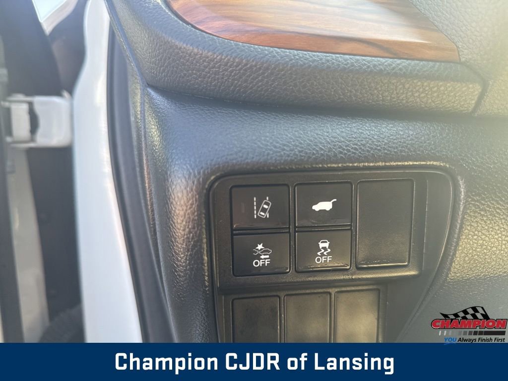 Used 2017 Honda CR-V Touring image 23