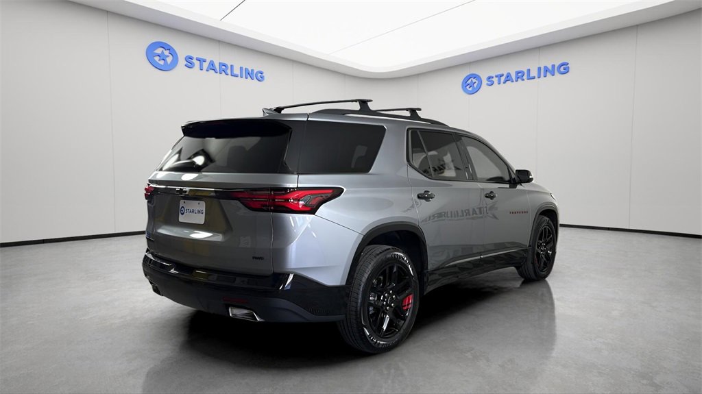 Used 2023 Chevrolet Traverse Premier w/ Redline Edition image 8